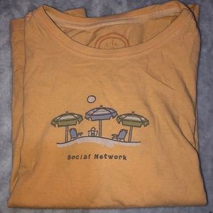 orange-ish t shirt
